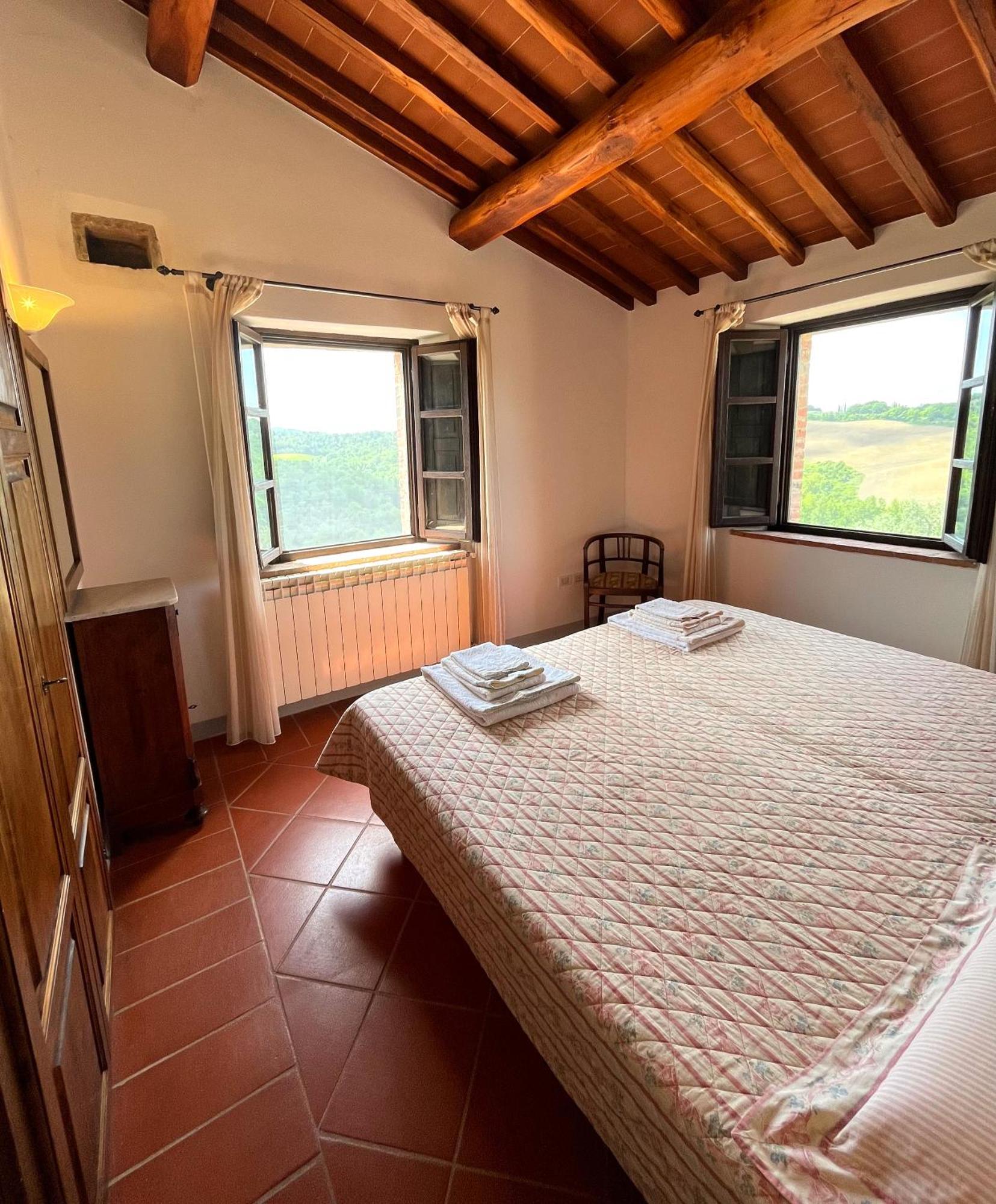 Podere Sole Trequanda Luaran gambar